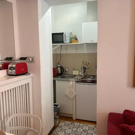 Casa Matilde-piazza Del Popolo Διαμέρισμα